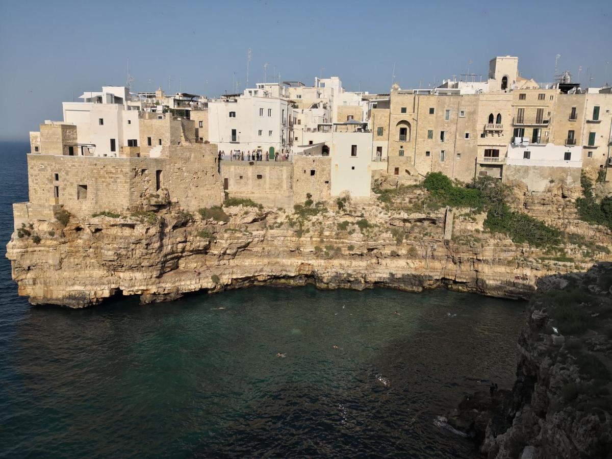 Isabella Short Lets Apartment Polignano a Mare Exterior photo